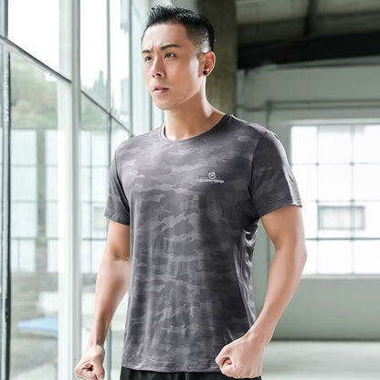 Men Short Sleeve Quick Dry Sports Running T Shirt Breathable Loose Tops T-Shirts Tees Fitness Gym Workout Shirts Jersey